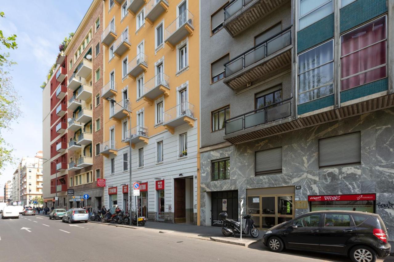 Appartement Cozy Apt With Balcony - Mm2 Sant'Agostino à Milan Extérieur photo