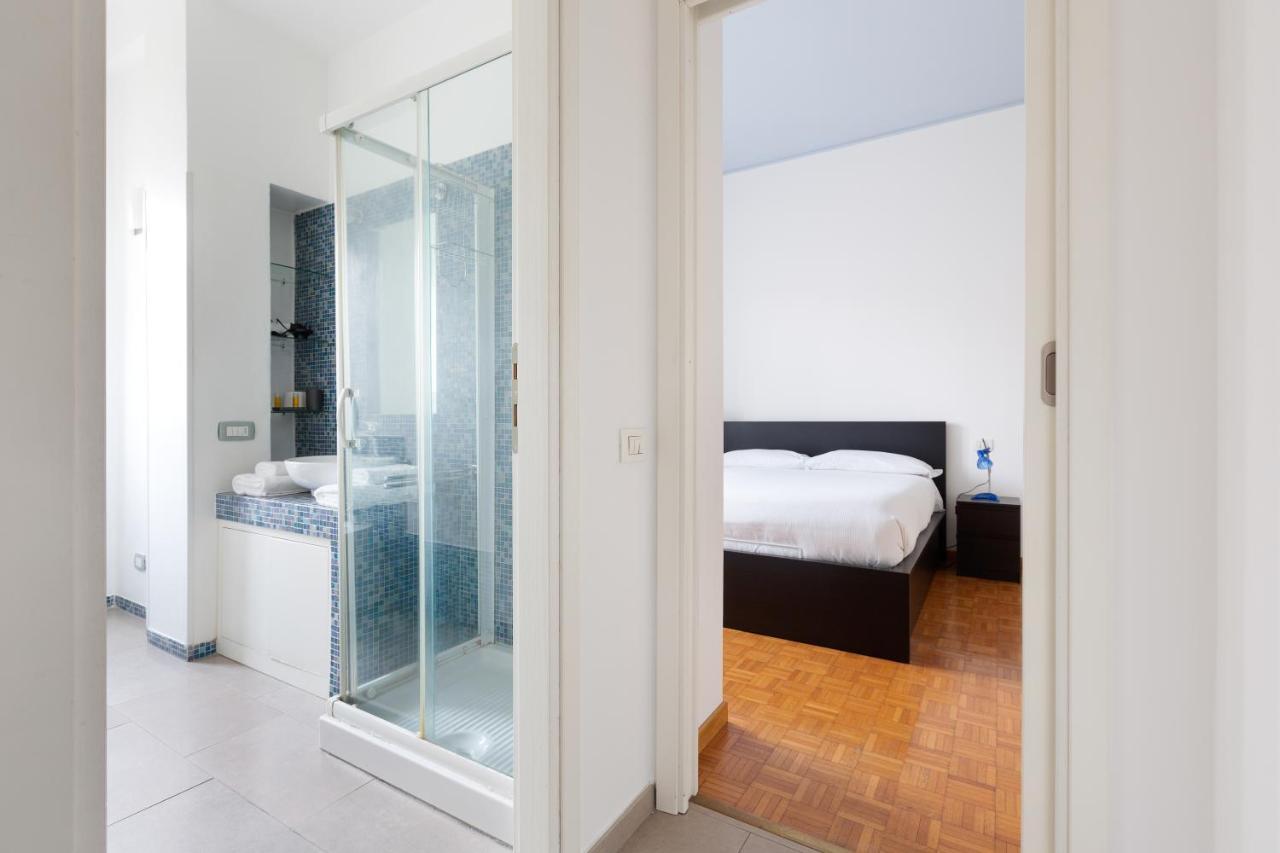 Appartement Cozy Apt With Balcony - Mm2 Sant'Agostino à Milan Extérieur photo